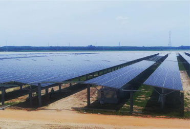 ソーラーファーストベトナム 108MWp  PV  2020年の発電所 