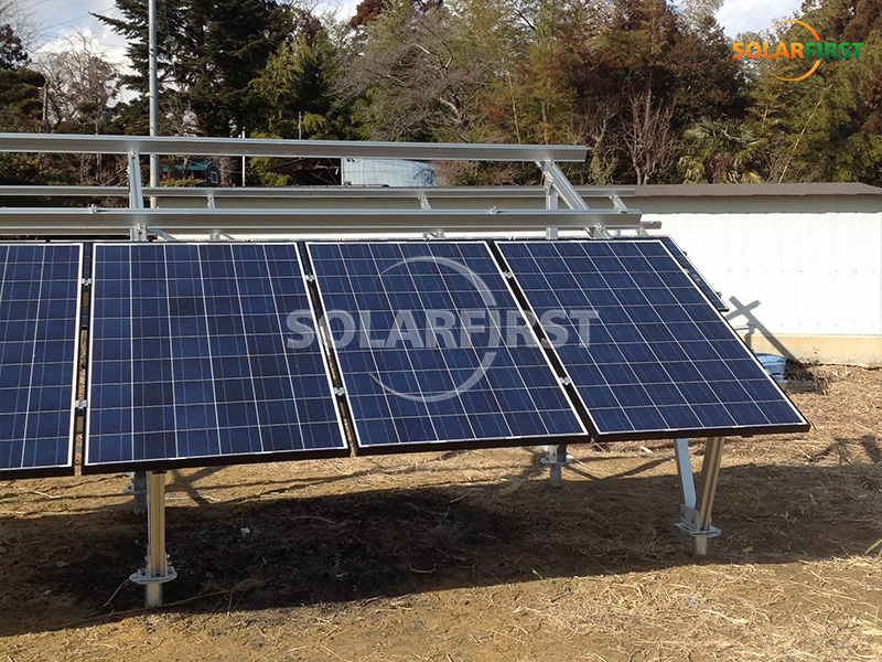 日本にある165kWpの地上太陽光発電所