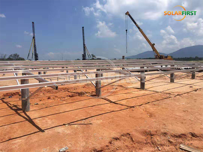マレーシアにある13MWpの地上太陽光発電所
