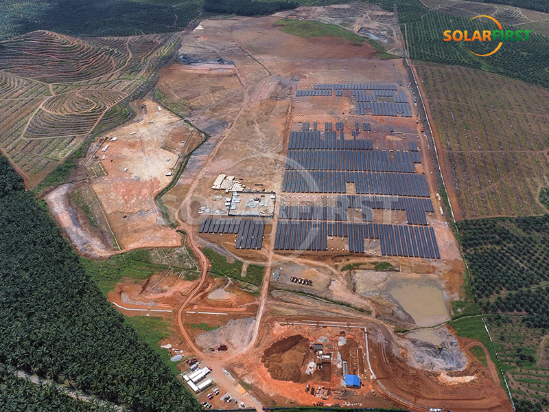 マレーシアにある73MWpの地上太陽光発電所