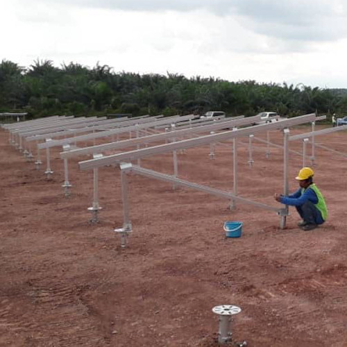 45MWp工太陽地上に取り付けプロジェクトマレーシアは2020年